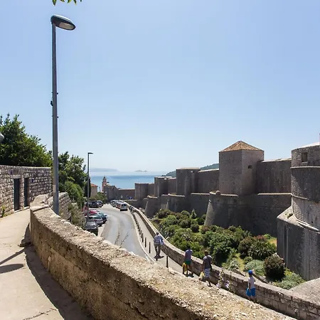 Aurelia - Duplex One-bedroom With Sea View